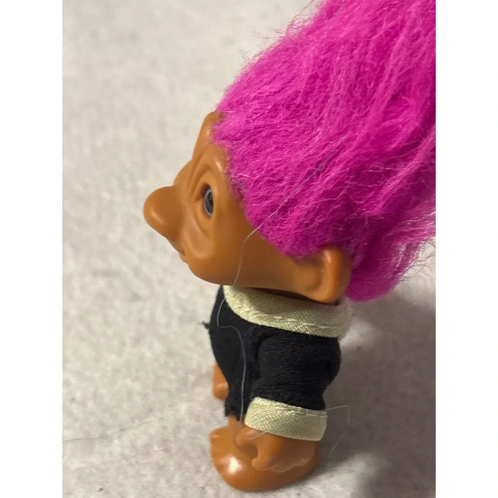 Vintage Troll Doll Pink Hair Blue Eyes Black‎ White Shirt Retro 90s Collectible